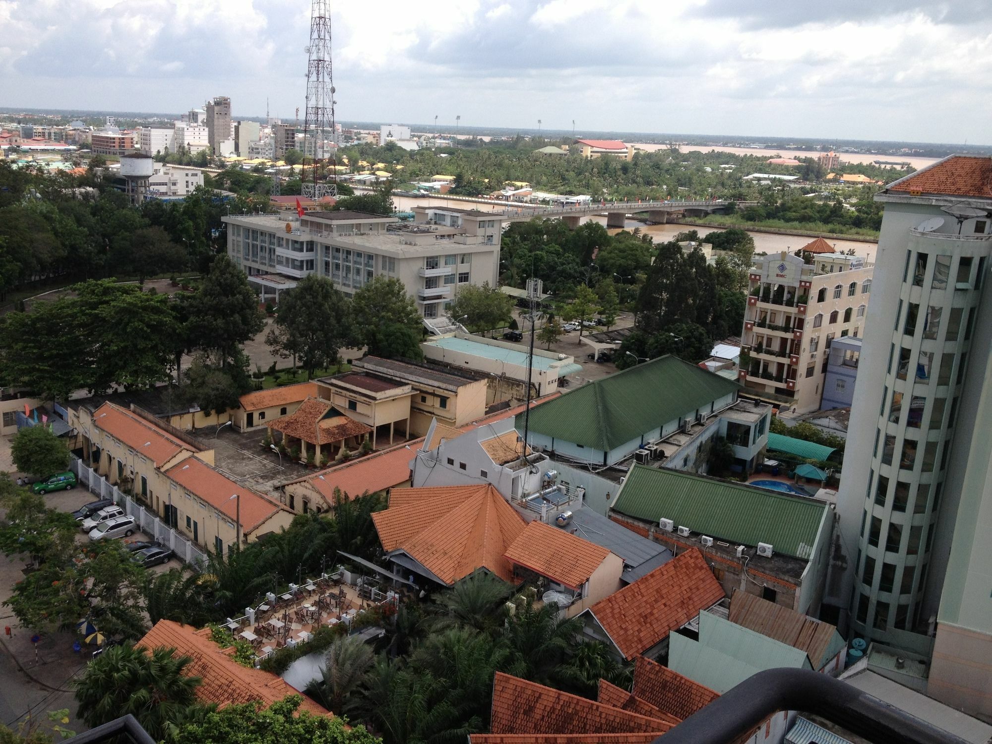 Kim Tho Hotel Cần Thơ Extérieur photo